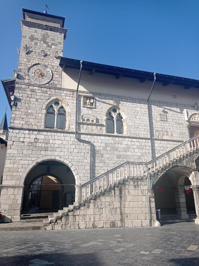 Affittacamere La Loggia Venzone Bagian luar foto